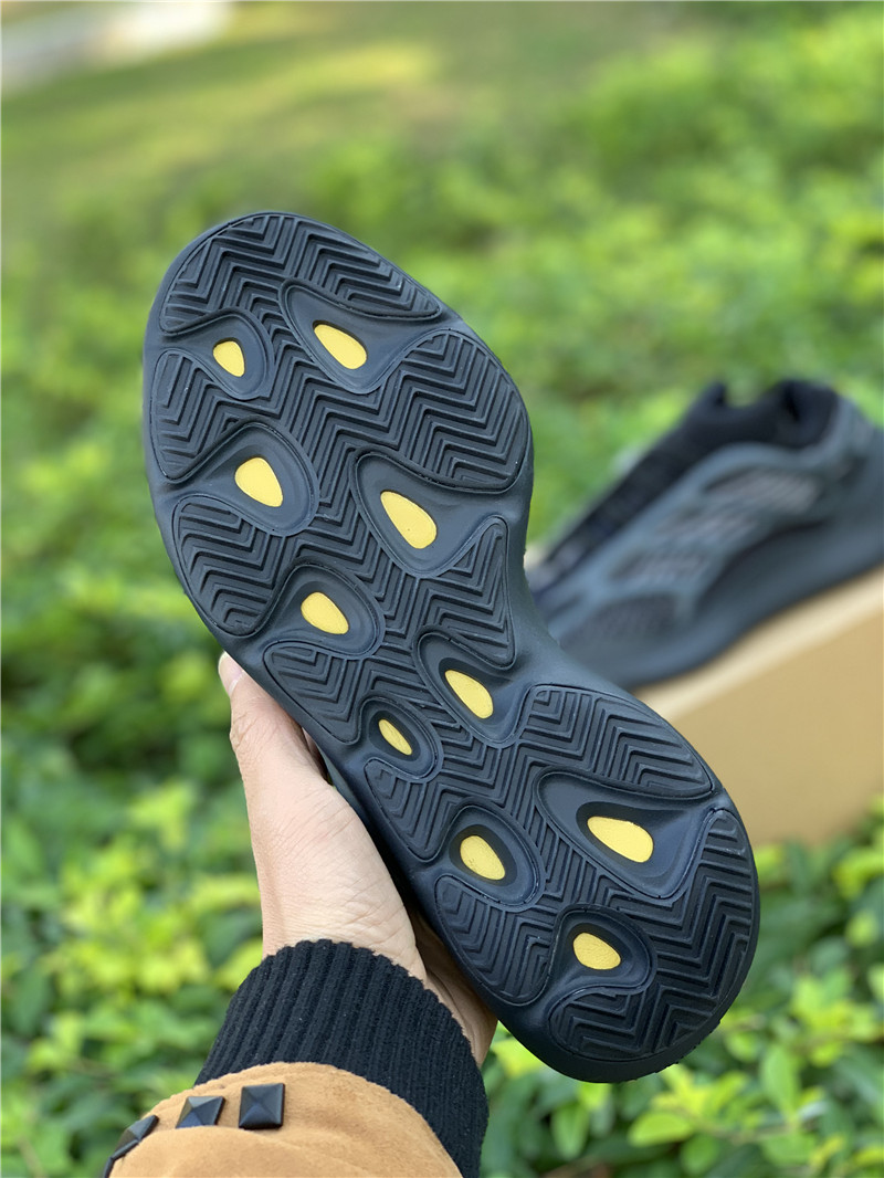 adidas Yeezy 700 V3 “Alvah” H67799 For Sale – Sneaker Hello