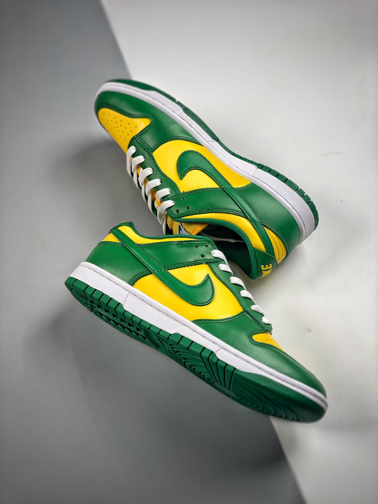 Dunk Low 'Pine Green and Varsity Maize' (CU1727-700) Release Date