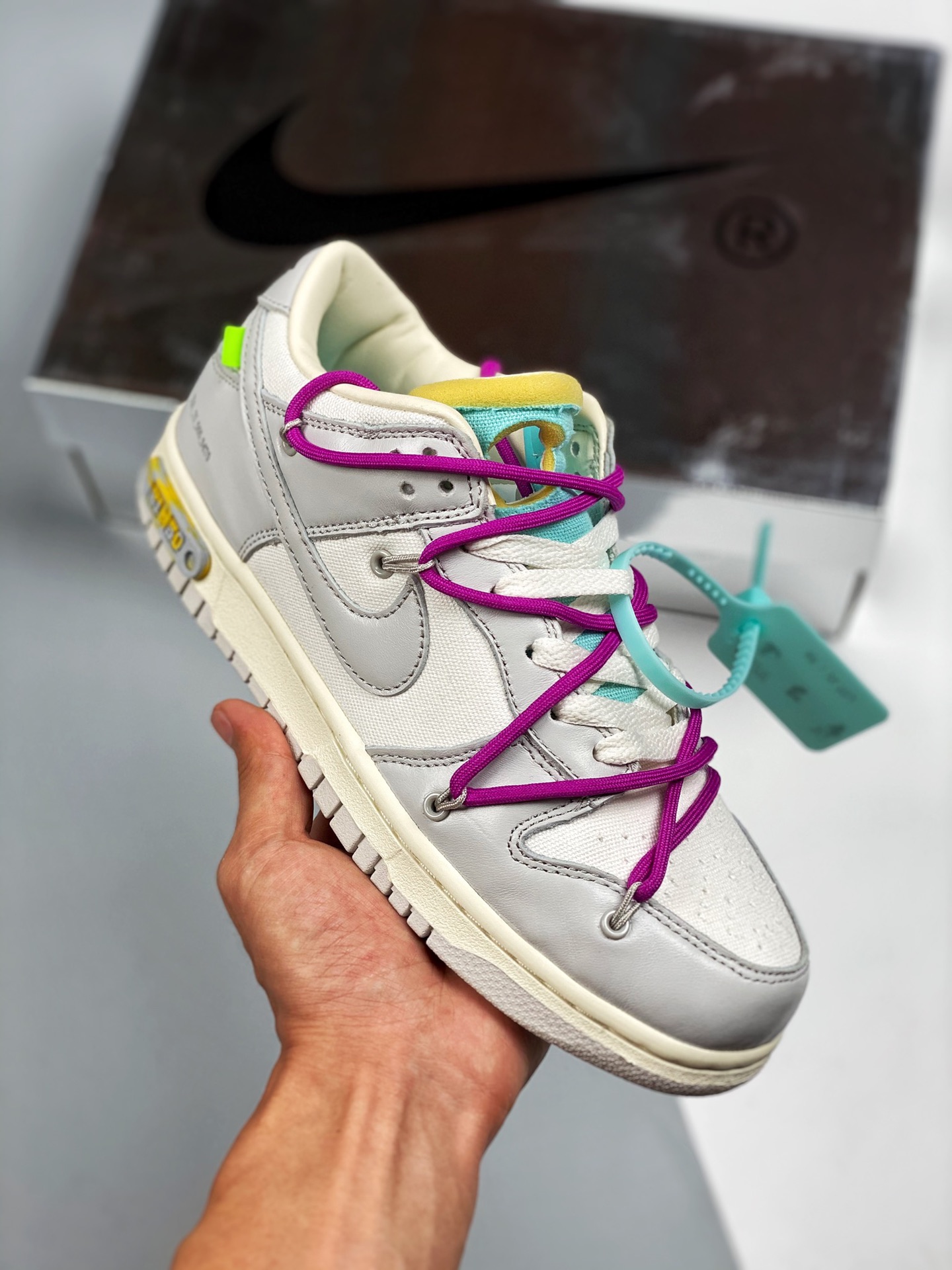 NIKE offwhite dubk low lot 21